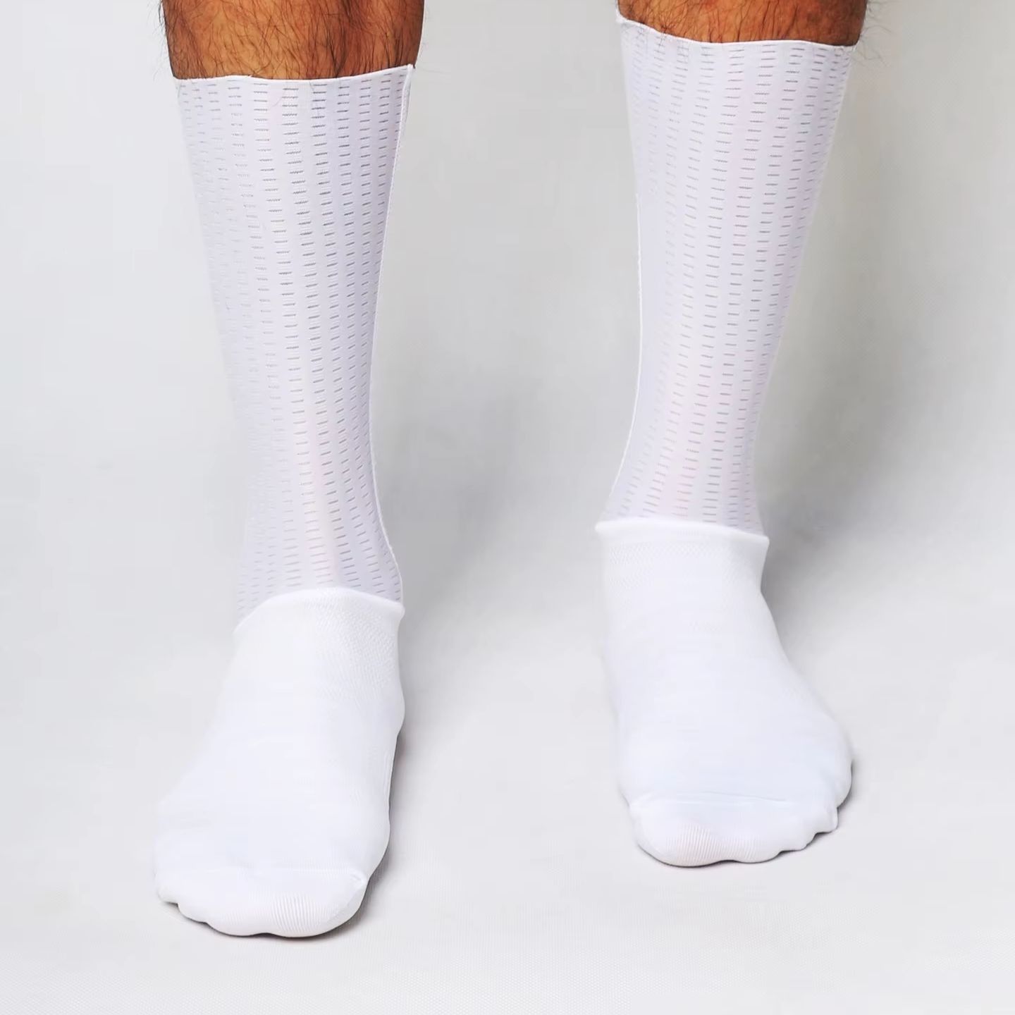 ถุงเท้าปั่นจักรยานแบบแอโร่ระดั - Sports Socks บทวิจารณ์และราคา
